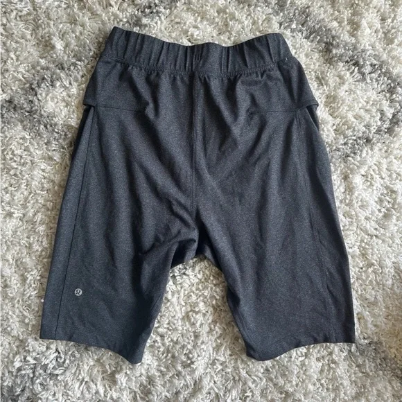 Lululemon Linerless Shorts  11” inseam Dark Grey - Picture 2 of 3